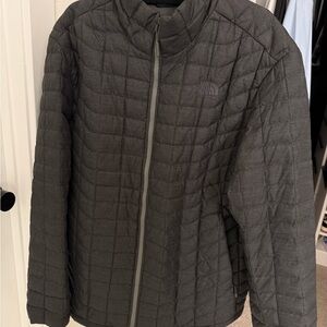 The North Face Men's Charcoal Puffer Jacket